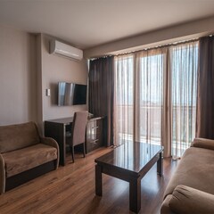 Отель Orbi Beach Tower, Батуми