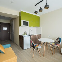 Отель Orbi Beach Tower, Батуми