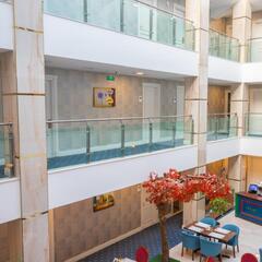 Отель Grand Midway Hotel, Баку