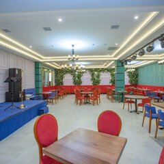 Отель Grand Midway Hotel, Баку