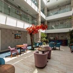 Отель Grand Midway Hotel, Баку