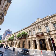 Отель Grand Midway Hotel, Баку