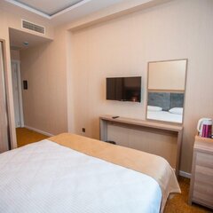 Отель Grand Midway Hotel, Баку