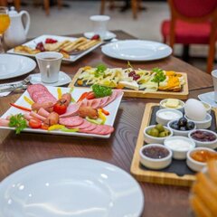 Отель Grand Midway Hotel, Баку