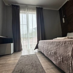 Гостевой комплекс Ривер Хаус, Зеленчукская, Республика Карачаево-Черкесия