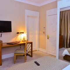 Отель Lake Palace Hotel, Баку