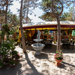 Коттедж Арпат, Крым