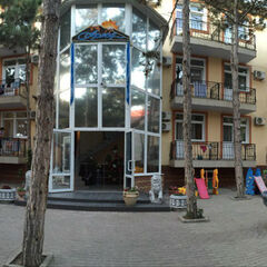 Коттедж Арпат, Крым