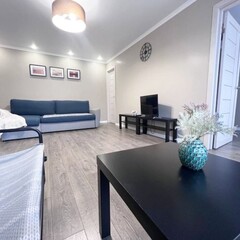 Апартаменты Поделам на Советском проспекте 22, Калининград, Калининградская область