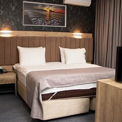 Отель Home Suites Baku, Баку