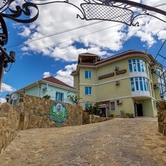 Гостевой дом Воробьиное гнездо, Судак, Крым