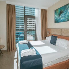 Отель New Wave, Батуми