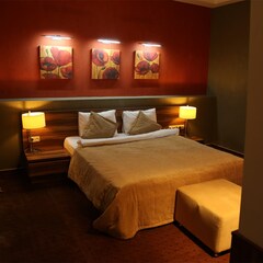 Отель Avenue Hotel Baku, Баку