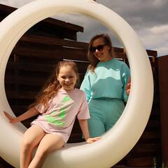 Загородный клуб По Щучьему Велению, коричневый домик в стиле A-Frame на берегу реки, Новая Усмань, Воронежская область