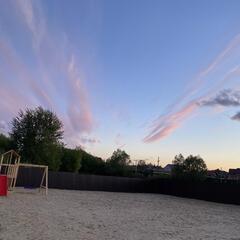 Загородный клуб По Щучьему Велению, коричневый домик в стиле A-Frame на берегу реки, Новая Усмань, Воронежская область