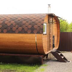 Загородный клуб По Щучьему Велению, коричневый домик в стиле A-Frame на берегу реки, Новая Усмань, Воронежская область