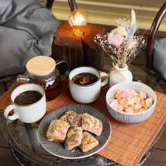 Загородный клуб По Щучьему Велению, коричневый домик в стиле A-Frame на берегу реки, Новая Усмань, Воронежская область