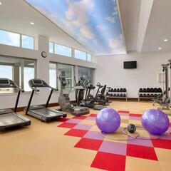 Отель Ramada by Wyndham Baku Hotel, Баку