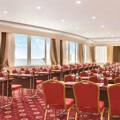 Отель Ramada by Wyndham Baku Hotel, Баку