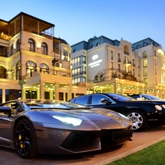 Отель Ambassadori, Тбилиси