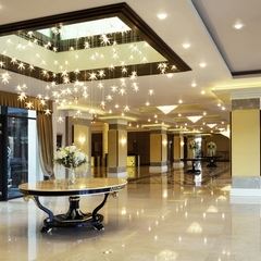 Отель Ambassadori, Тбилиси