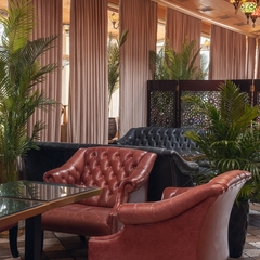 Отель Ambassadori, Тбилиси