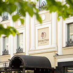 Отель DoubleTree by Hilton Kazan City Center, Казань, Татарстан