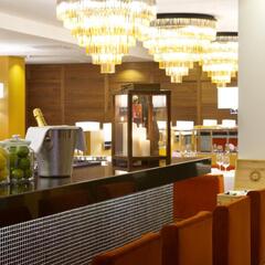 Отель DoubleTree by Hilton Kazan City Center, Казань, Татарстан