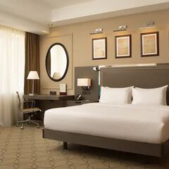 Отель DoubleTree by Hilton Kazan City Center, Казань, Татарстан