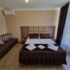 Отель Магнолия, Гагра