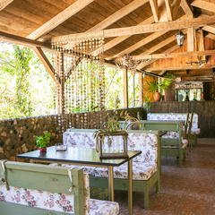 Отель Гости Кавказа, Сухум