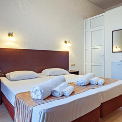 Отель Гости Кавказа, Сухум