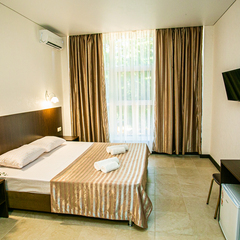 Отель Гости Кавказа, Сухум