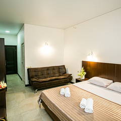 Отель Гости Кавказа, Сухум