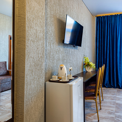 Отель Гости Кавказа, Сухум