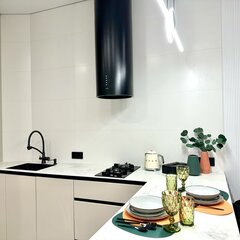 Апартаменты KenigDeluxe Рыбная Деревня на Октябрьской 12, Калининград, Калининградская область