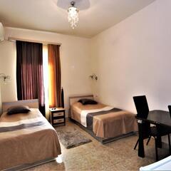 Отель Comfort House Hotel, Ереван