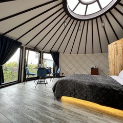 Глэмпинг Хат Хаус, Красноярский край