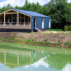 Загородный комплекс Мишка на прудах, Ленинградская область