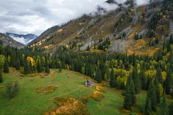 Затерянный КуМир. Уединенных отдых в горах Алтая — фото 3