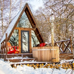 Глэмпинг На краю земли, Калужская область