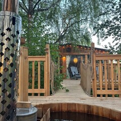 Глэмпинг На краю земли, Калужская область