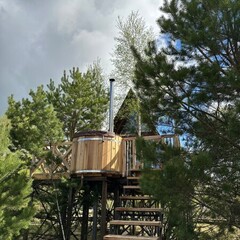 Глэмпинг На краю земли, Калужская область