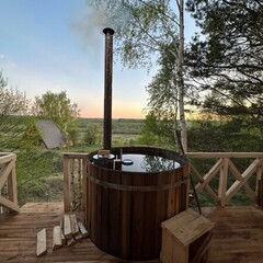 Глэмпинг На краю земли, Калужская область