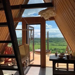 Глэмпинг На краю земли, Калужская область