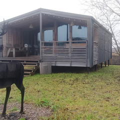 Коттедж в Изваре Парк, Ленинградская область
