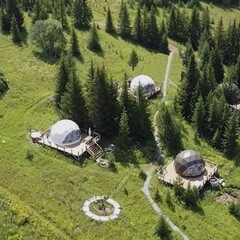 Глэмпинг Ладаглэмп, Свердловская область