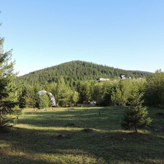 Глэмпинг Ладаглэмп, Свердловская область