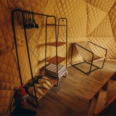 Глэмпинг Ладаглэмп, Свердловская область