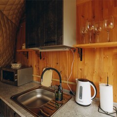 Глэмпинг Ладаглэмп, Свердловская область